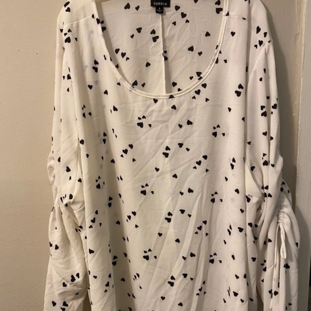 Torrid heart blouse